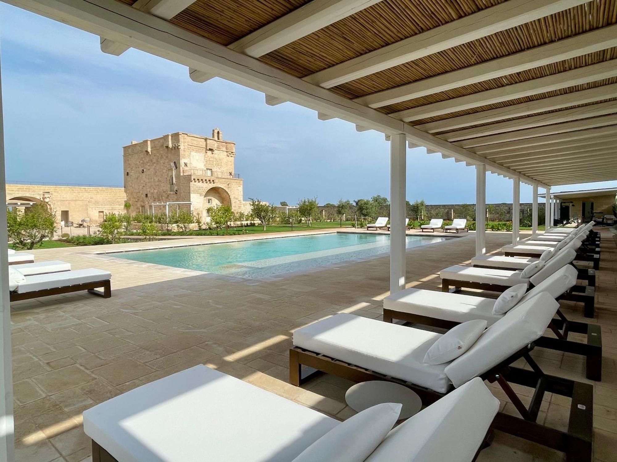 Masseria Donna Menga - The Leading Hotels Of The World Torre Lapillo Exterior foto
