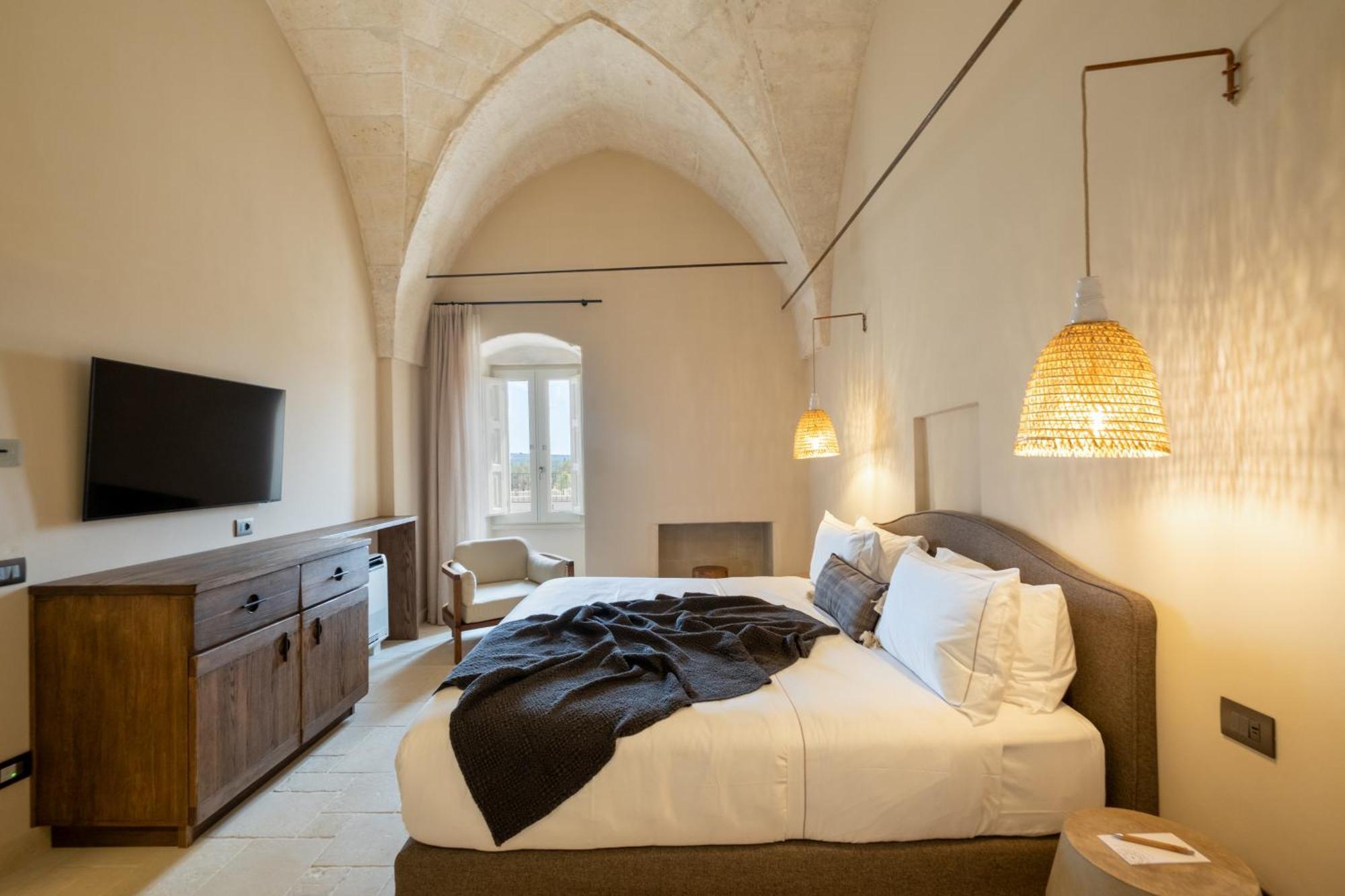Masseria Donna Menga - The Leading Hotels Of The World Torre Lapillo Exterior foto